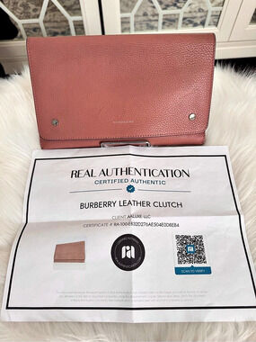 Burberry Two-Tone Leather Wristlet/Clutch in Pink & Dark Green